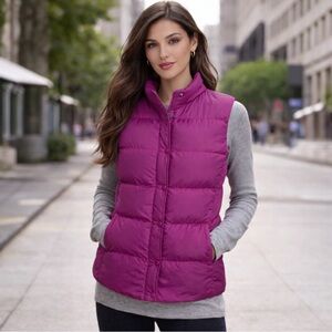 J.Crew Down Puffer Vest Purple /Magenta Size M Pre owned
